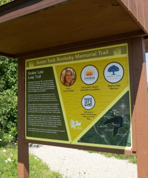 hiking trail sign